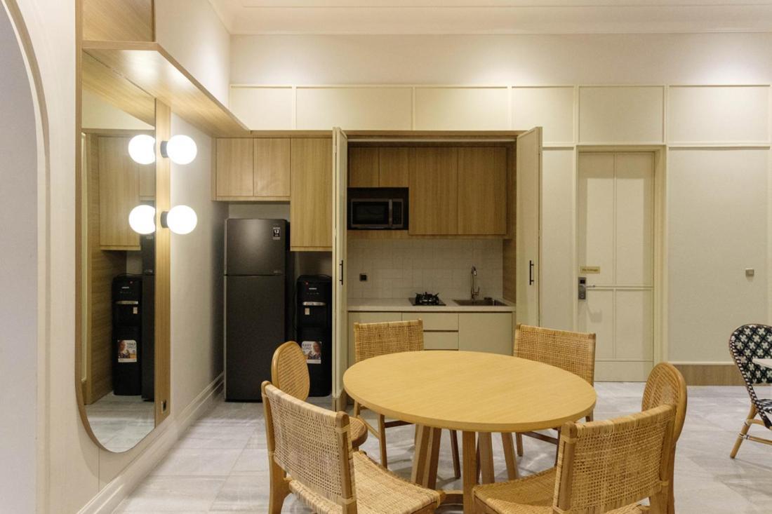 Casa Living Senopati Hotel Jakarta Kültér fotó