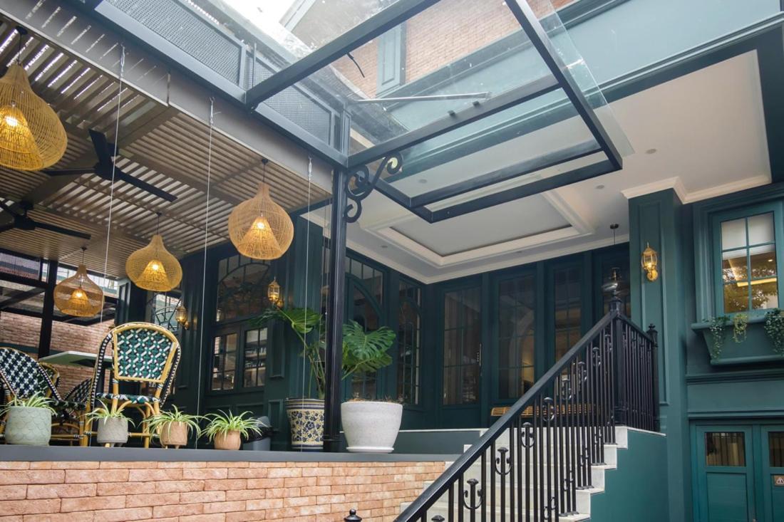 Casa Living Senopati Hotel Jakarta Kültér fotó