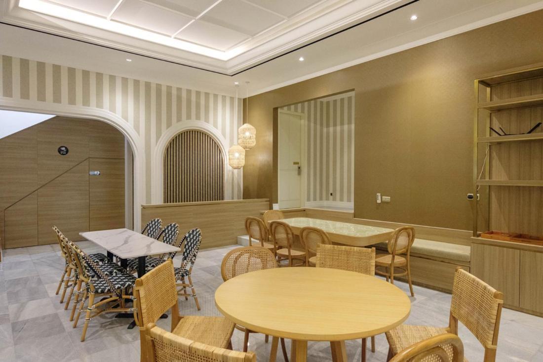 Casa Living Senopati Hotel Jakarta Kültér fotó